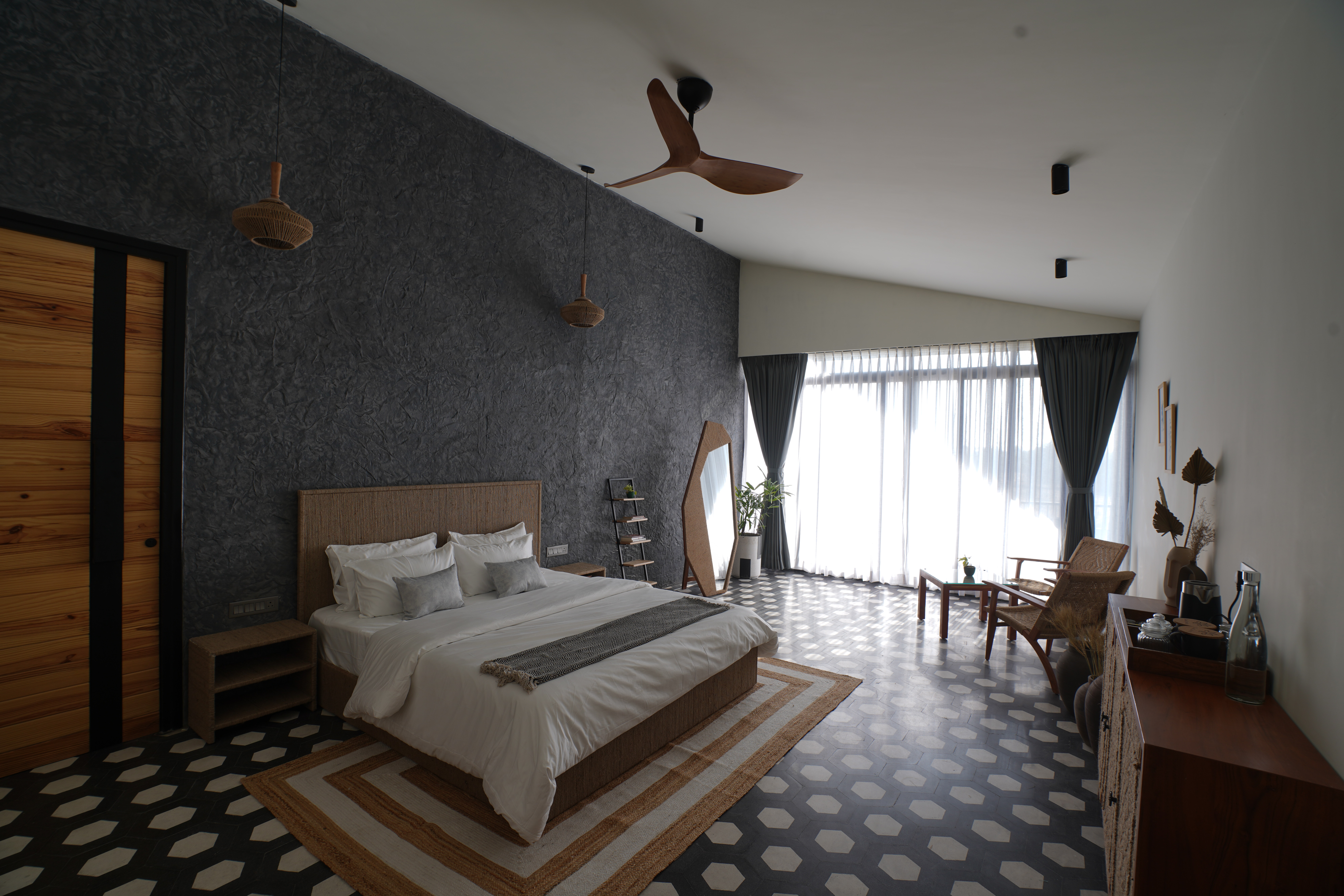 black-stone Room