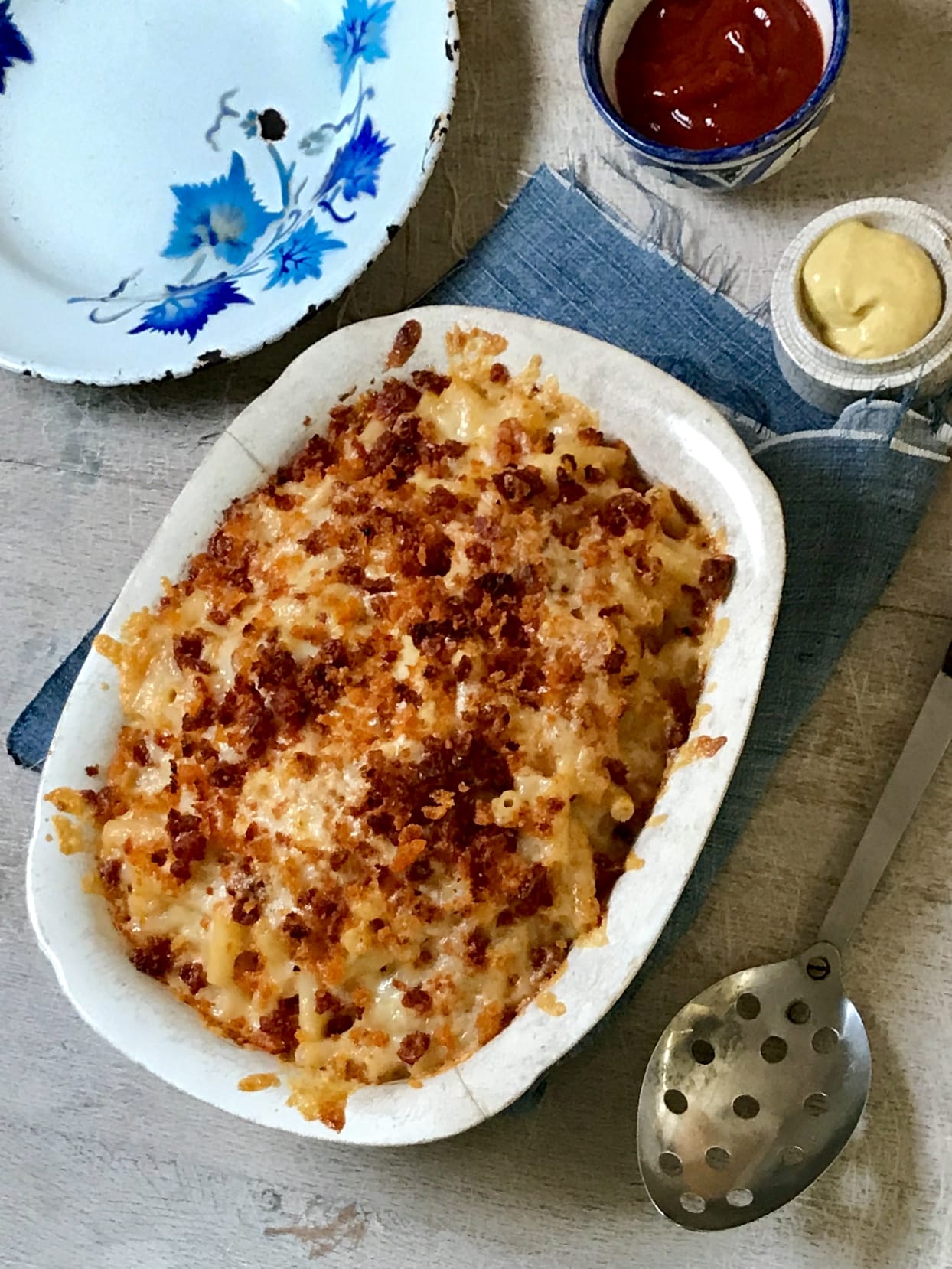 Mac and Cheese with Chorizo Crumb