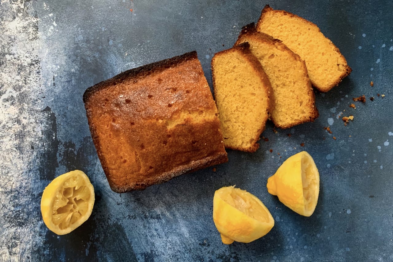 Lemon Drizzle Cake