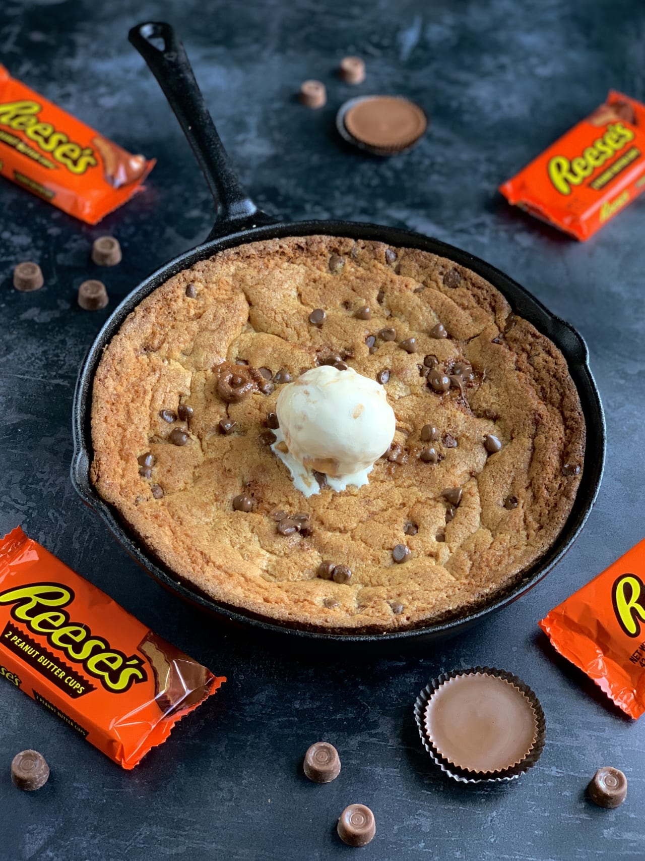 Reese's Peanut Butter Skillet Cookie