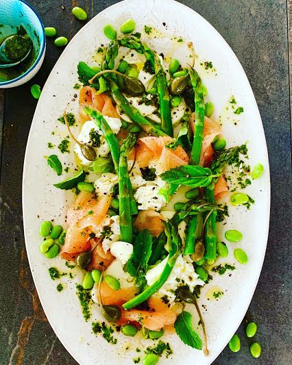 Smoked Salmon, Asparagus and Mozarella Salad with a Fresh Mint Dressing