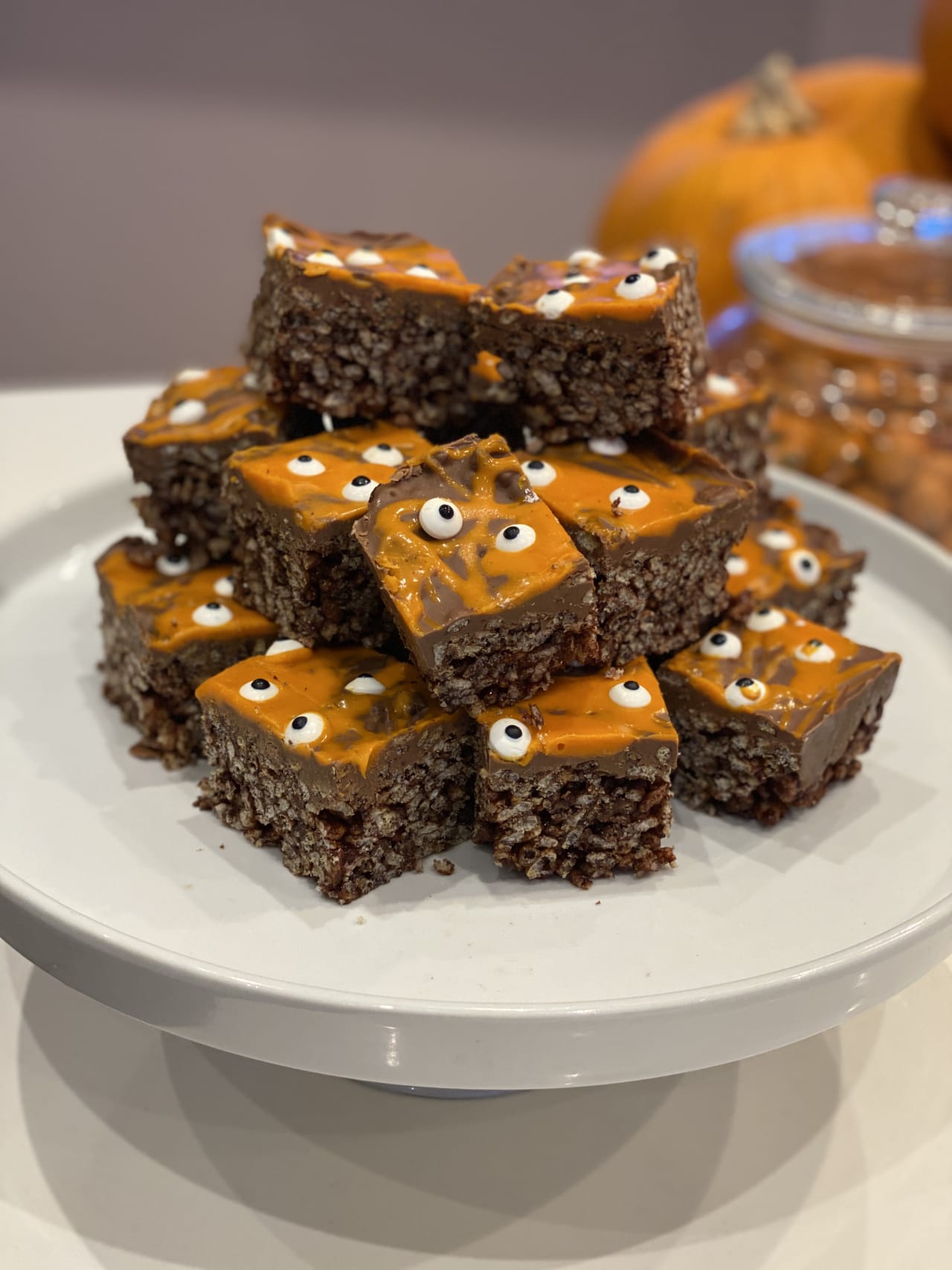 Chewy Chocolate Rice Crispy Cakes Easy Chocolate Rice Crispy Cakes