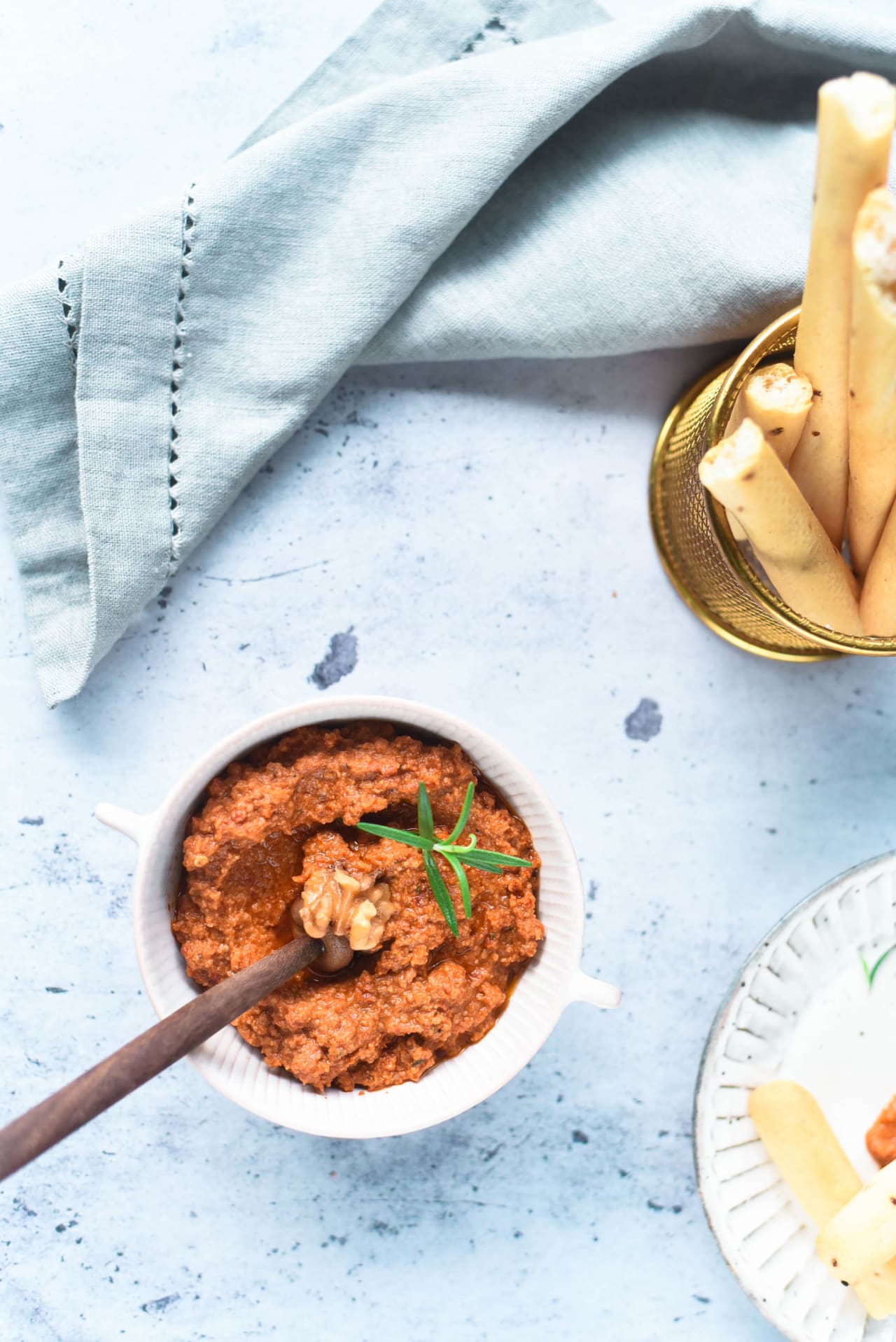 Walnut, Sun-dried Tomato Dip