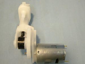 Vue 2 de Oral Mundduschen Pumpe