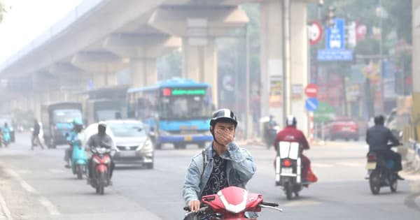 Thời tiết ngày 14/10: Hà Nội ô nhiễm không khí, Trung Bộ mưa lớn