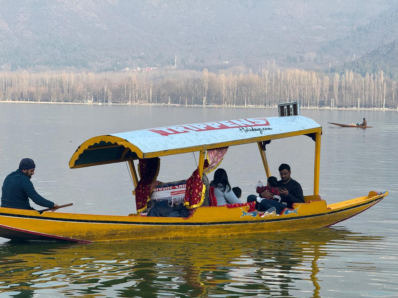 SS Travels guests on a Kashmir trip