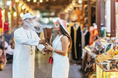 Old Dubai Walking Tour with the Souks, Street Food and an Abra Ride