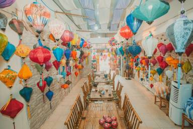 Vietnamese Foldable Lantern Making Class in Hoi An