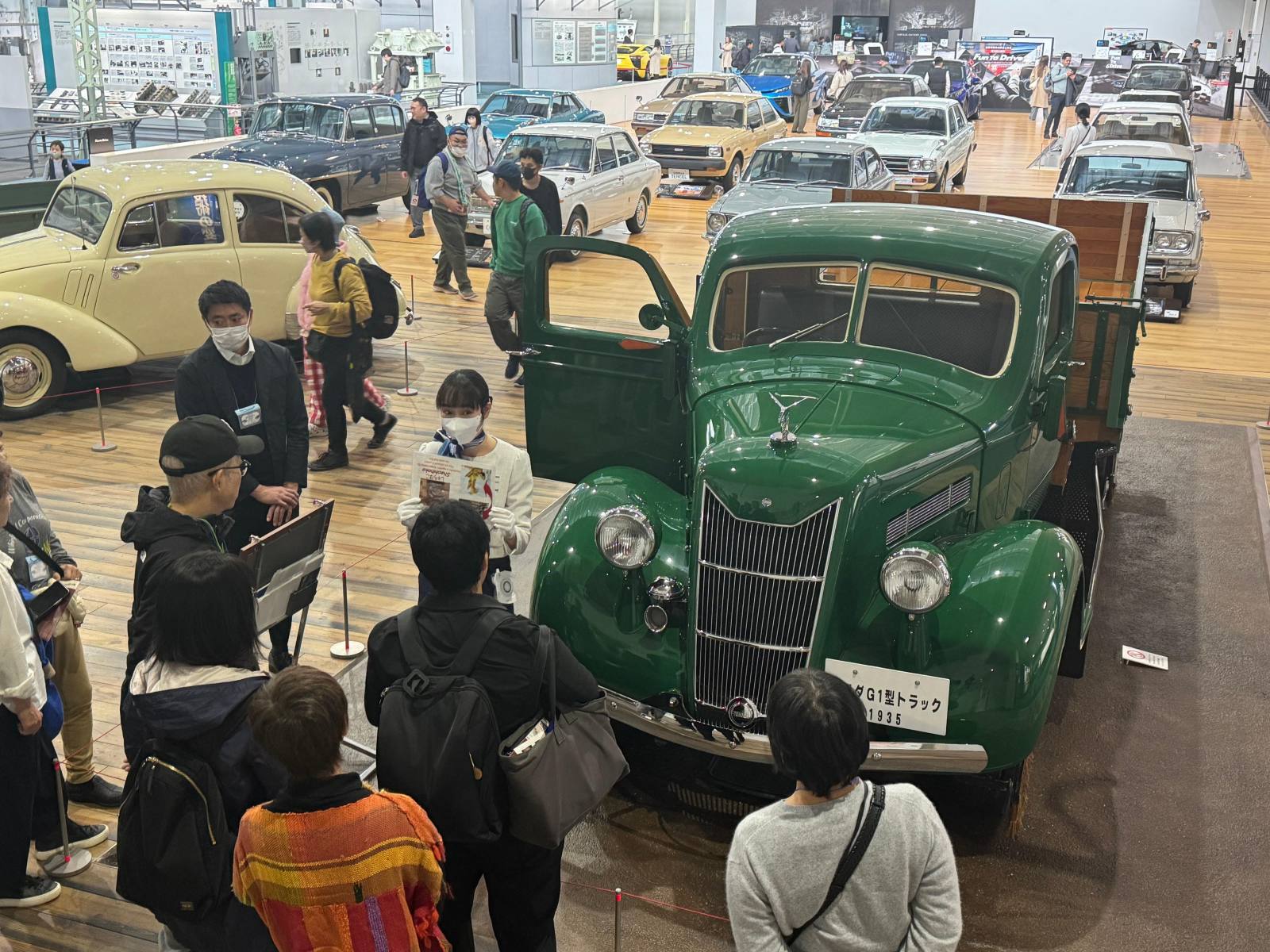 Nagoya Full-Day Private Tour: Toyota Museum, Castle & Atsuta Shrine 2