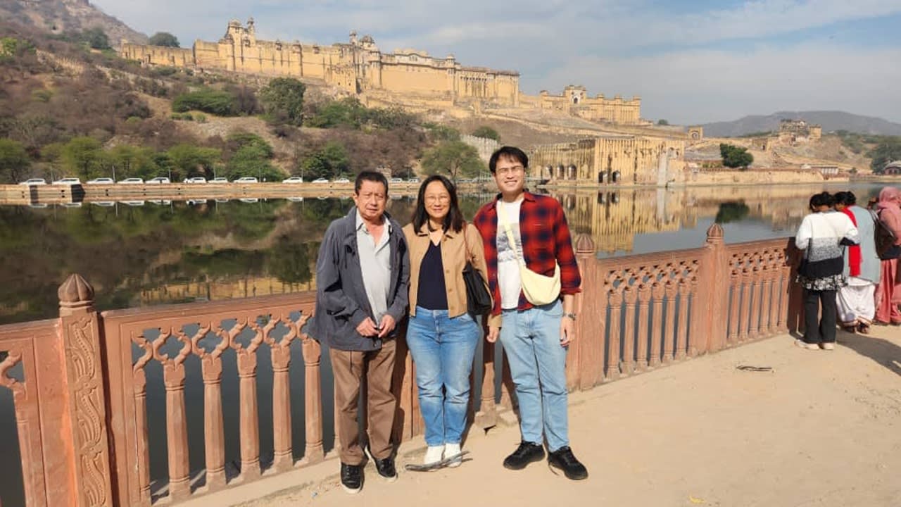 Jaipur : Explore With Official Tour Guide. 3
