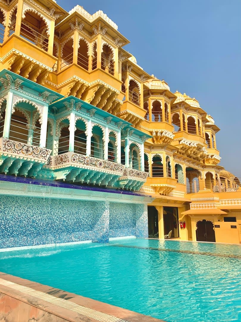 Udaipur: Full-Day Sightseeing Tour with Official Tour Guide 2
