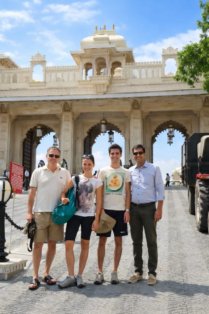 Book Tour Guide for Udaipur City Tour — guided tour in Udaipur