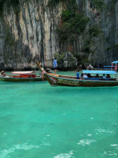 Phuket: Phi Phi & Bamboo Island Day Trip with Buffet Lunch 3