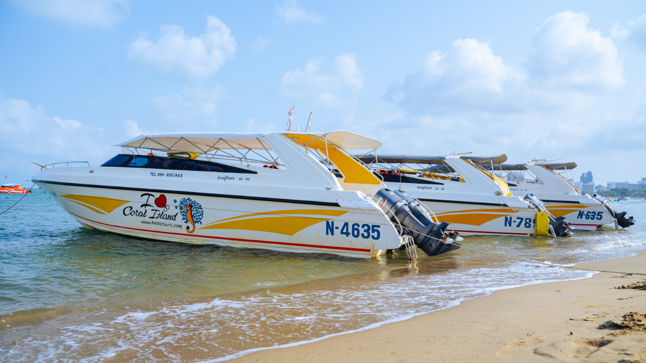 Coral Island Day Trip by Speedboat with Lunch from Pattaya 3