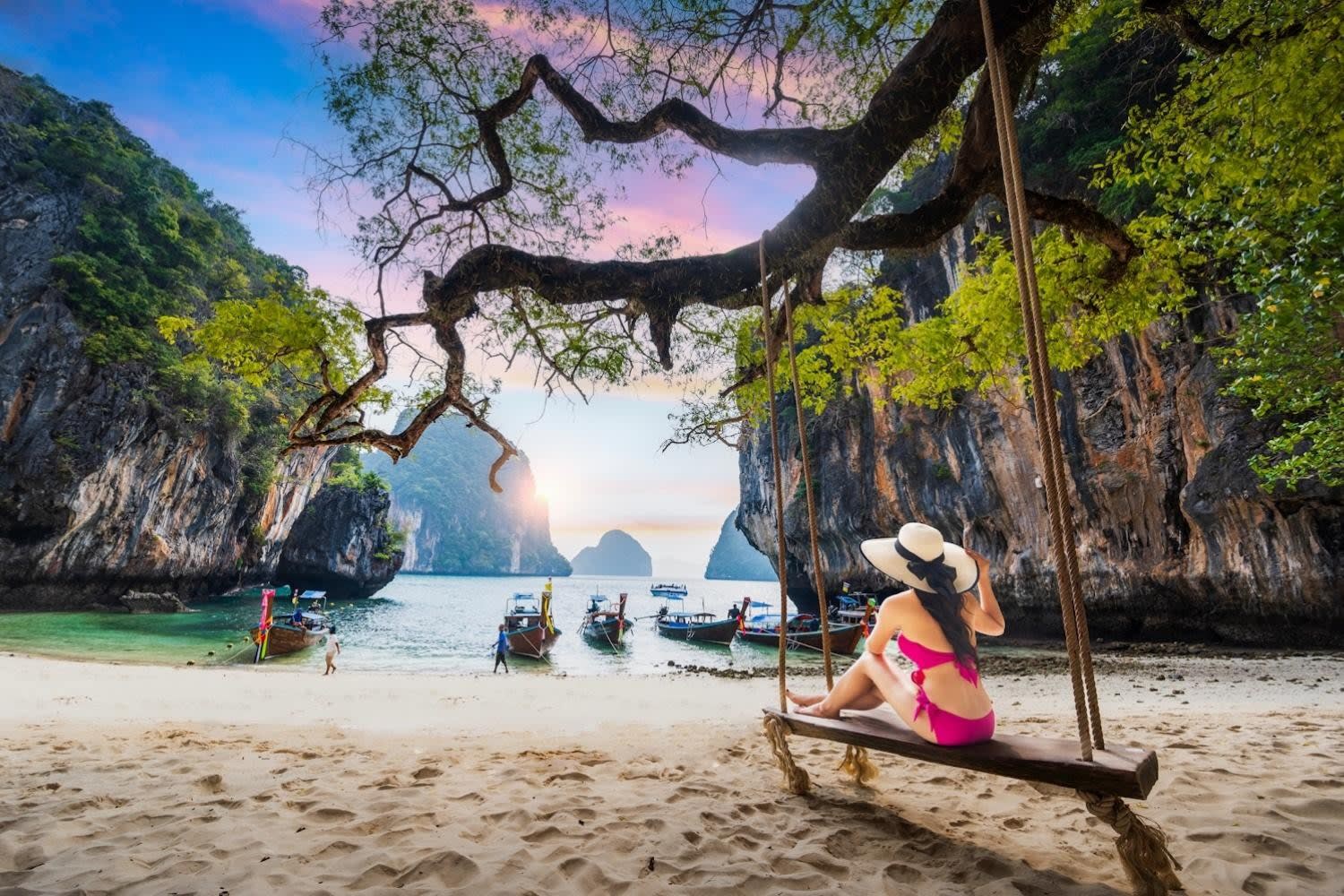 Hong Islands by Speedboat: Snorkelling, Lagoon and Beach Lunch 3