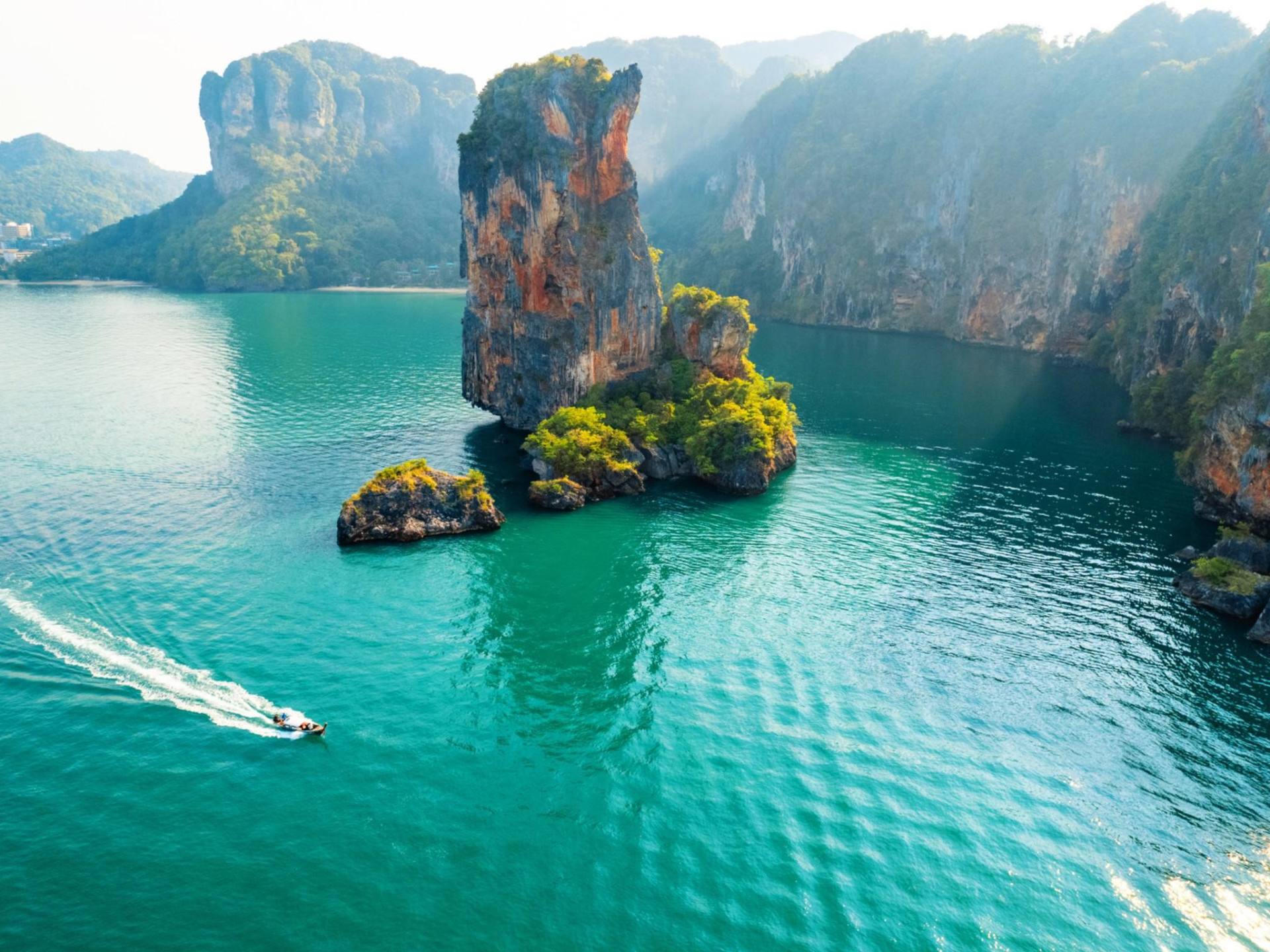 Longtail Island Hopping from Ao Nang with Hong Island Stop 3