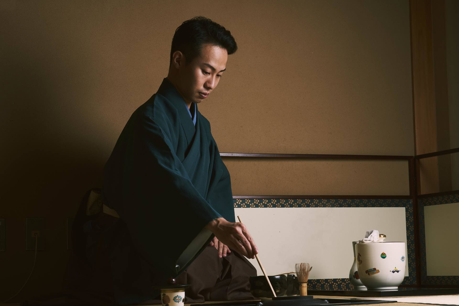Sheraton Miyako Hotel Osaka: Tea Ceremony with Kimono Rental 3