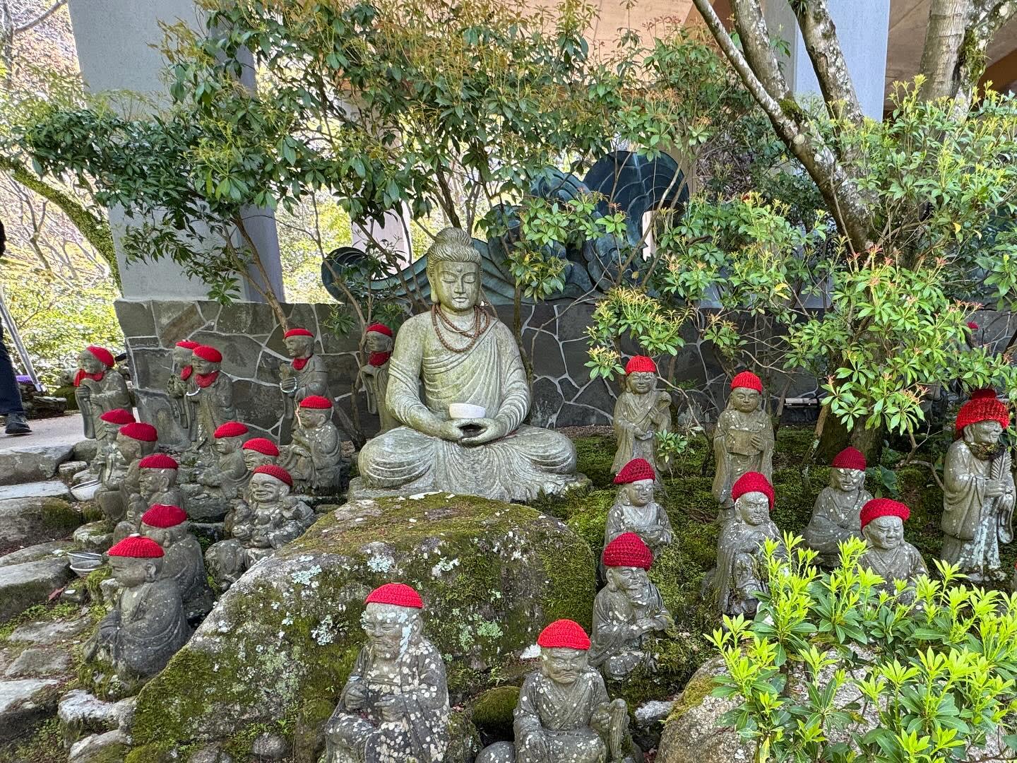 Miyajima Island Guided Tour: Itsukushima Shrine, Daisho-in & Henjo Cave — guided tour in Hiroshima