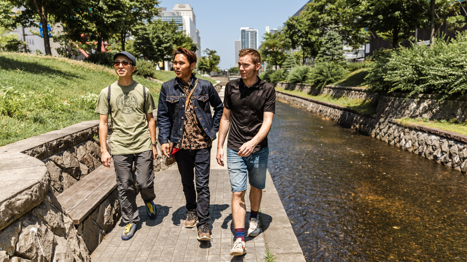Sapporo with a Local Host: Icons, Hidden Corners and Local Flavors — guided tour in Sapporo