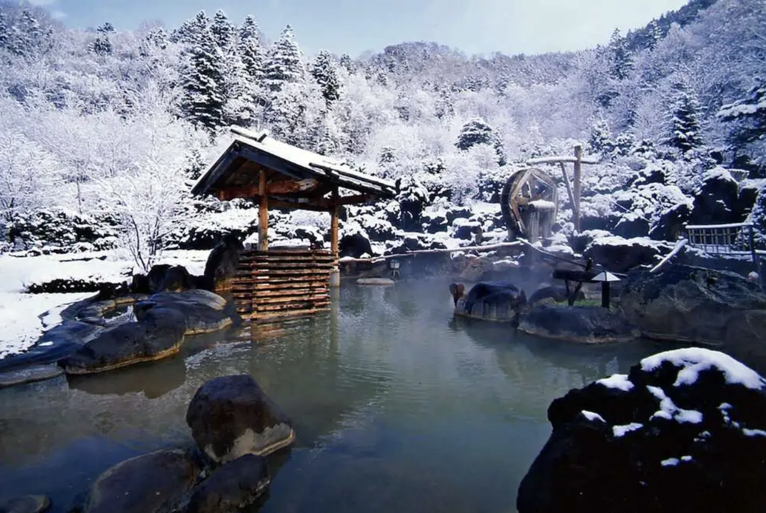 Lake Shikotsu and Jozankei: Small-Group Spring and Summer Escape 3