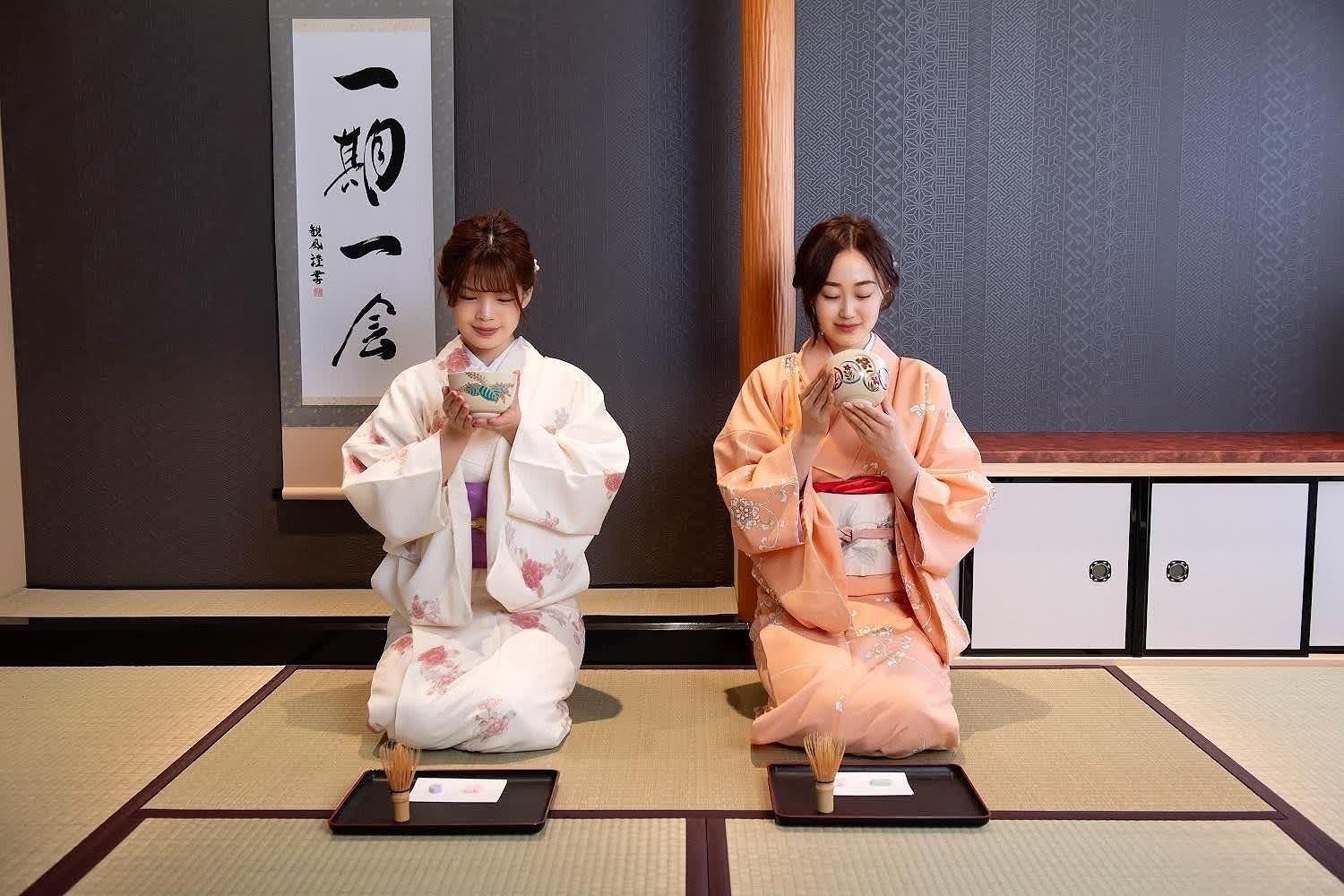 Nara Kimono Rental & Traditional Tea Ceremony Experience 3