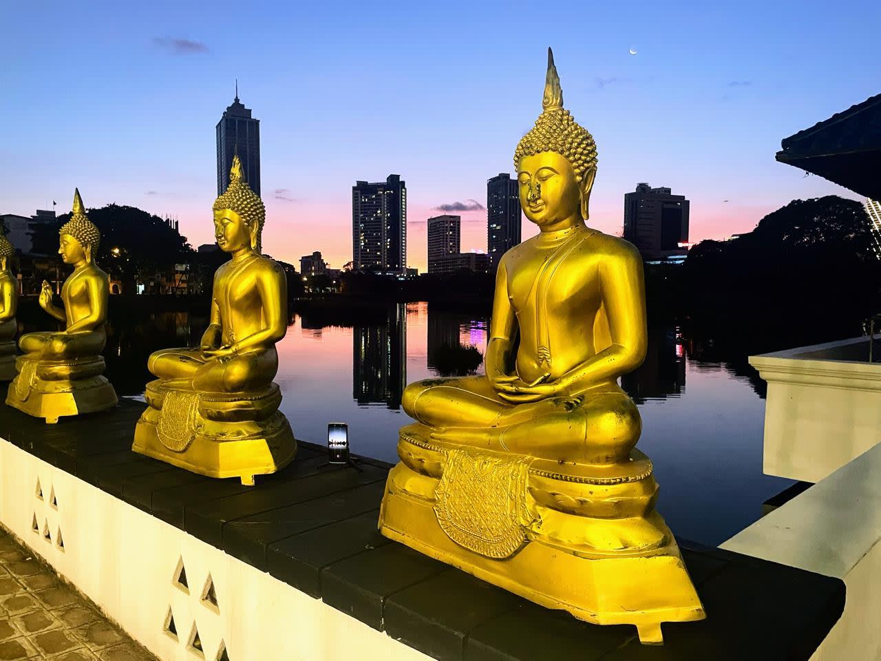 Colombo After Dark: Guided Nightlife Tour by Tuk-Tuk 2