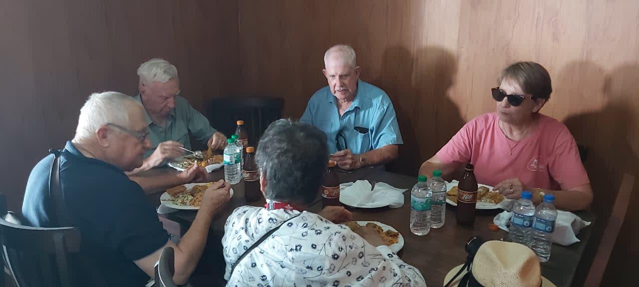 Colombo by Tuk-Tuk: Private Half-Day Tour with a Local Meal 3