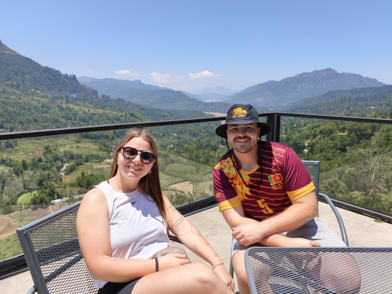 Kandy to Nuwara Eliya Scenic Transfer with an Optional Nanu Oya Train Drop 3