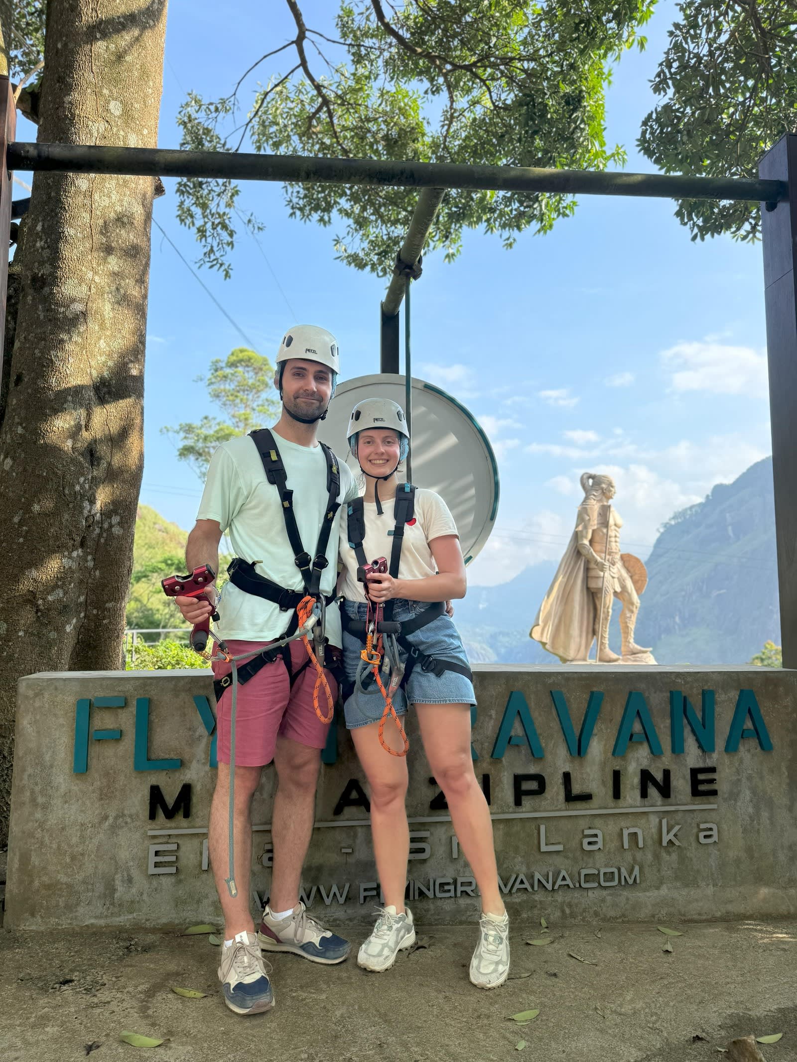 Ella All-Inclusive Private Day Trip with the Train, Ella Rock and the Zipline 3
