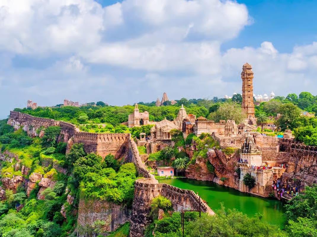 Udaipur : Chittorgarh Fort Day Trip By Car