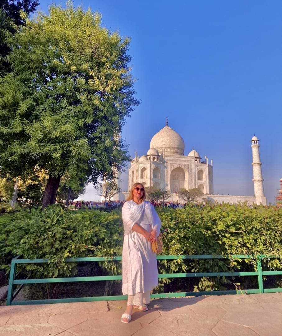 Taj Mahal Sunrise Tour From Delhi By Car