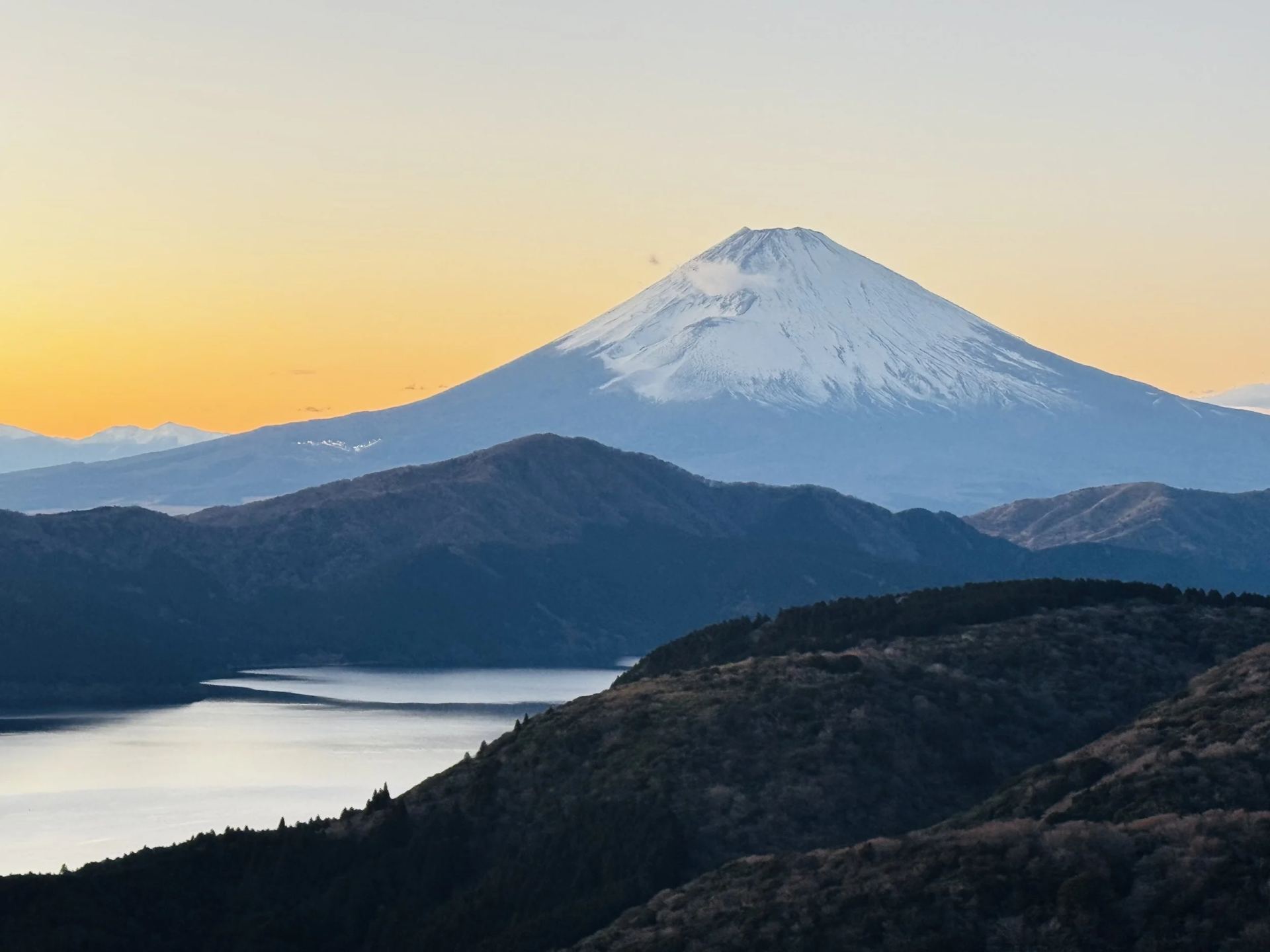 Mount Fuji and Hakone in One Private Day from Tokyo with Guide and Driver