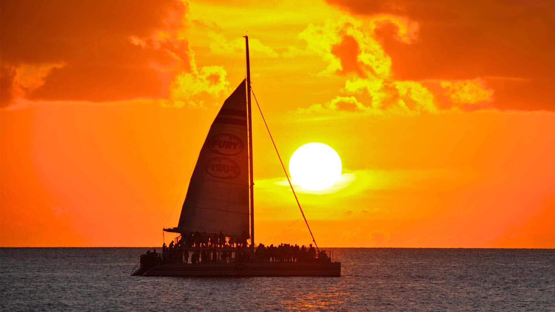 Colombo Port City Sunset Cruise with Snacks