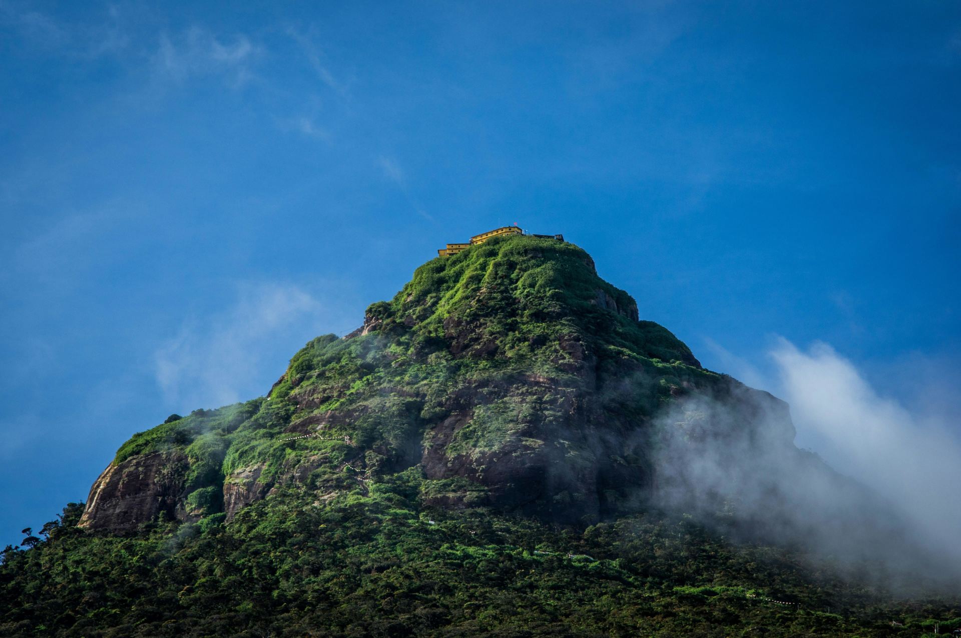 Adam's Peak Overnight Pilgrimage Climb from Colombo