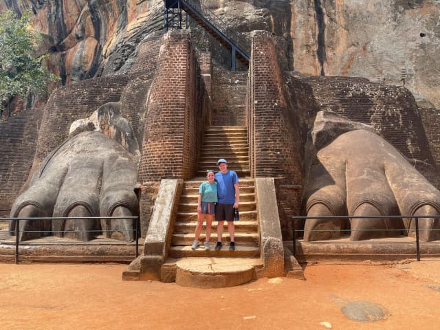 Sigiriya, Dambulla and Minneriya Safari Day Trip from Colombo