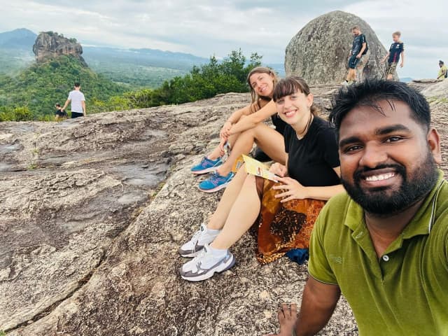 Private Sigiriya Day Tour from Kandy with an Elephant Safari and Spice Garden