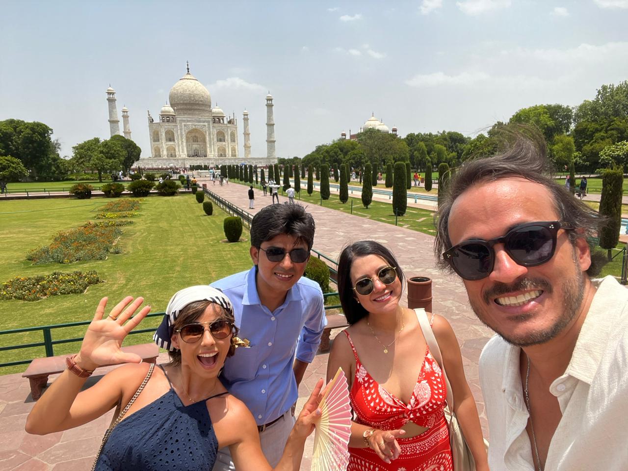 Taj Mahal Photography Tour - with Professional Guide