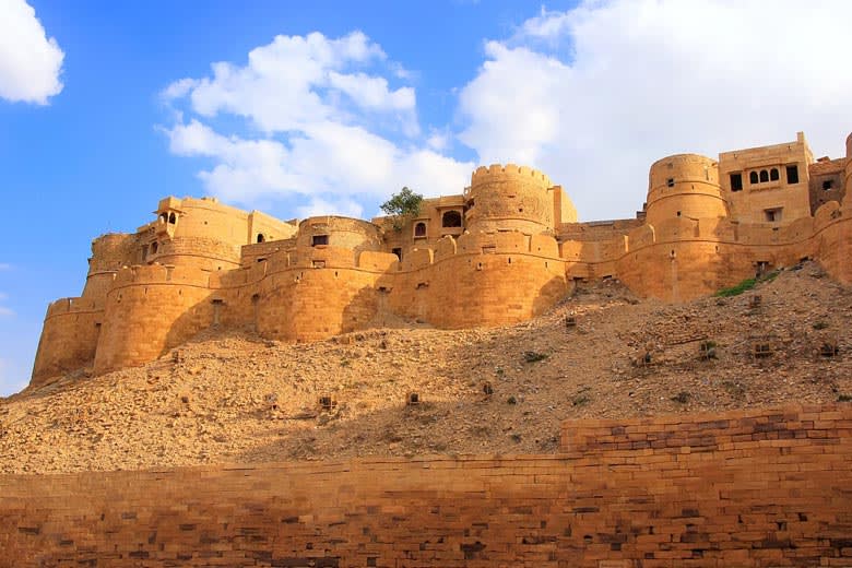 Jaisalmer Heritage Walk: Journey Through the Golden Past