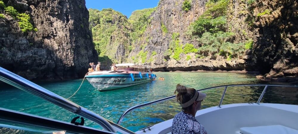 Phi Phi & Khai Islands Speedboat Tour from Phuket with Lunch