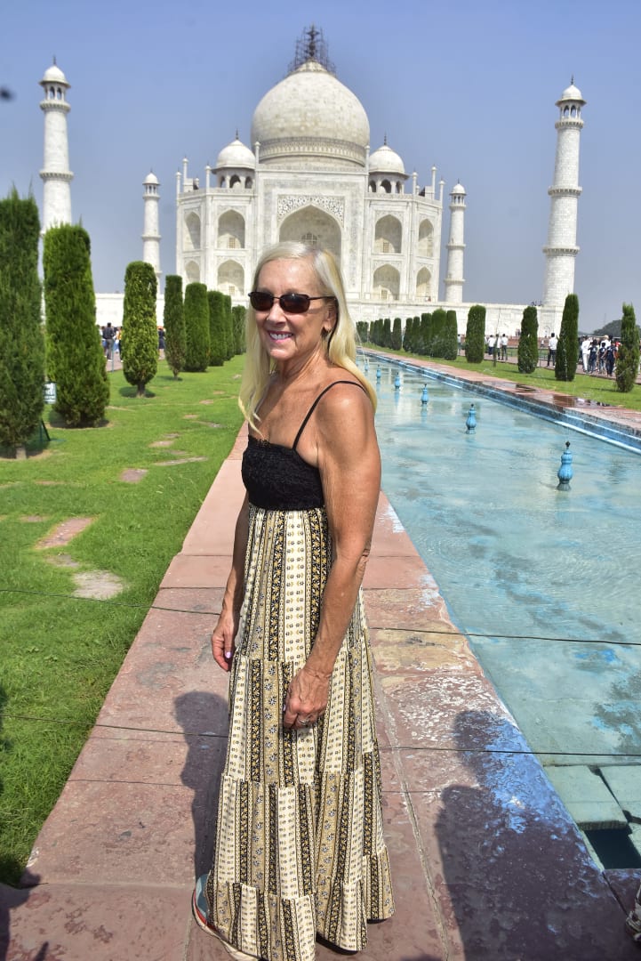 From Agra: Taj Mahal Sunrise Tour 3