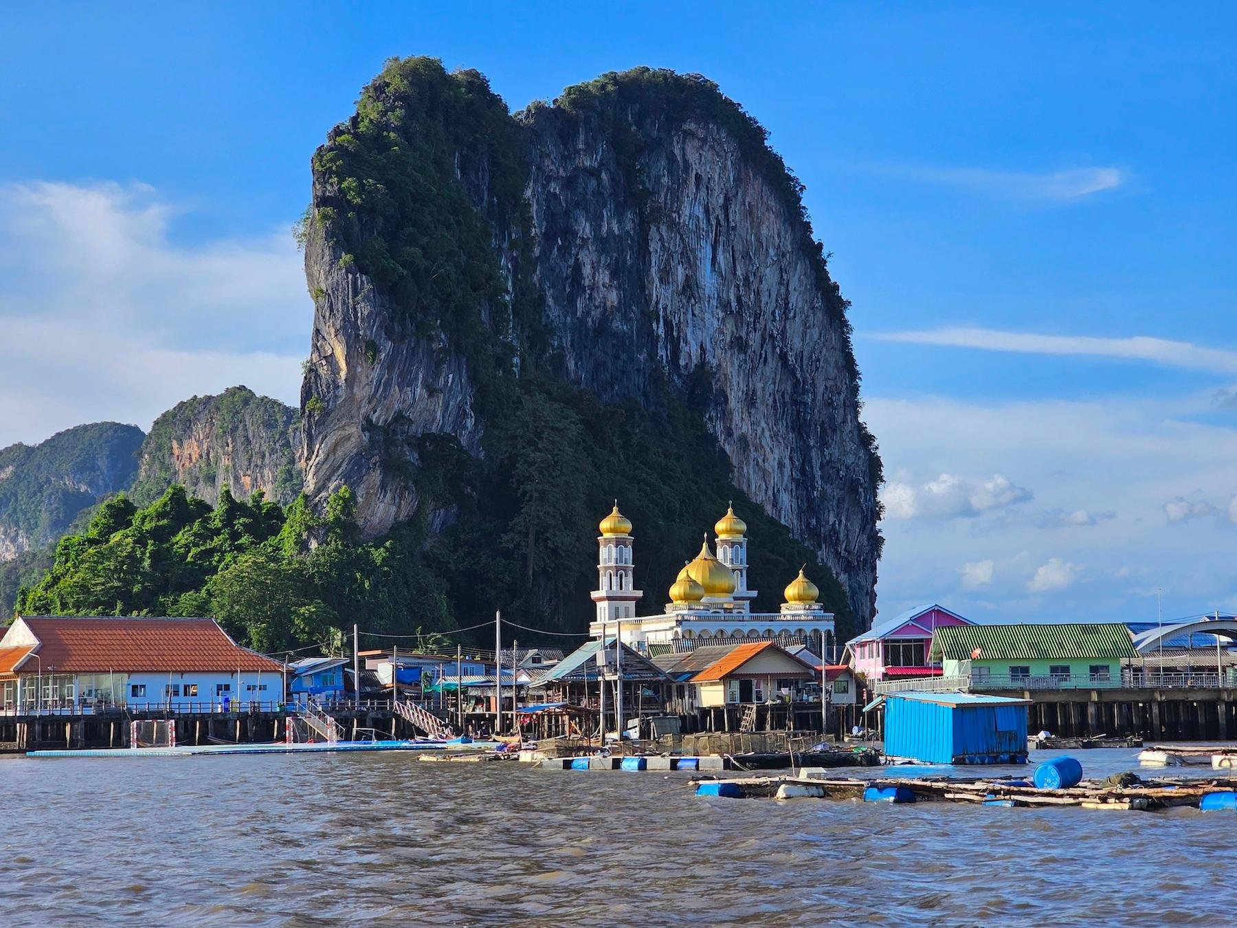 Private Phang Nga Bay Tour from Phuket with James Bond Island, Koh Panyi & Samet Nangshe