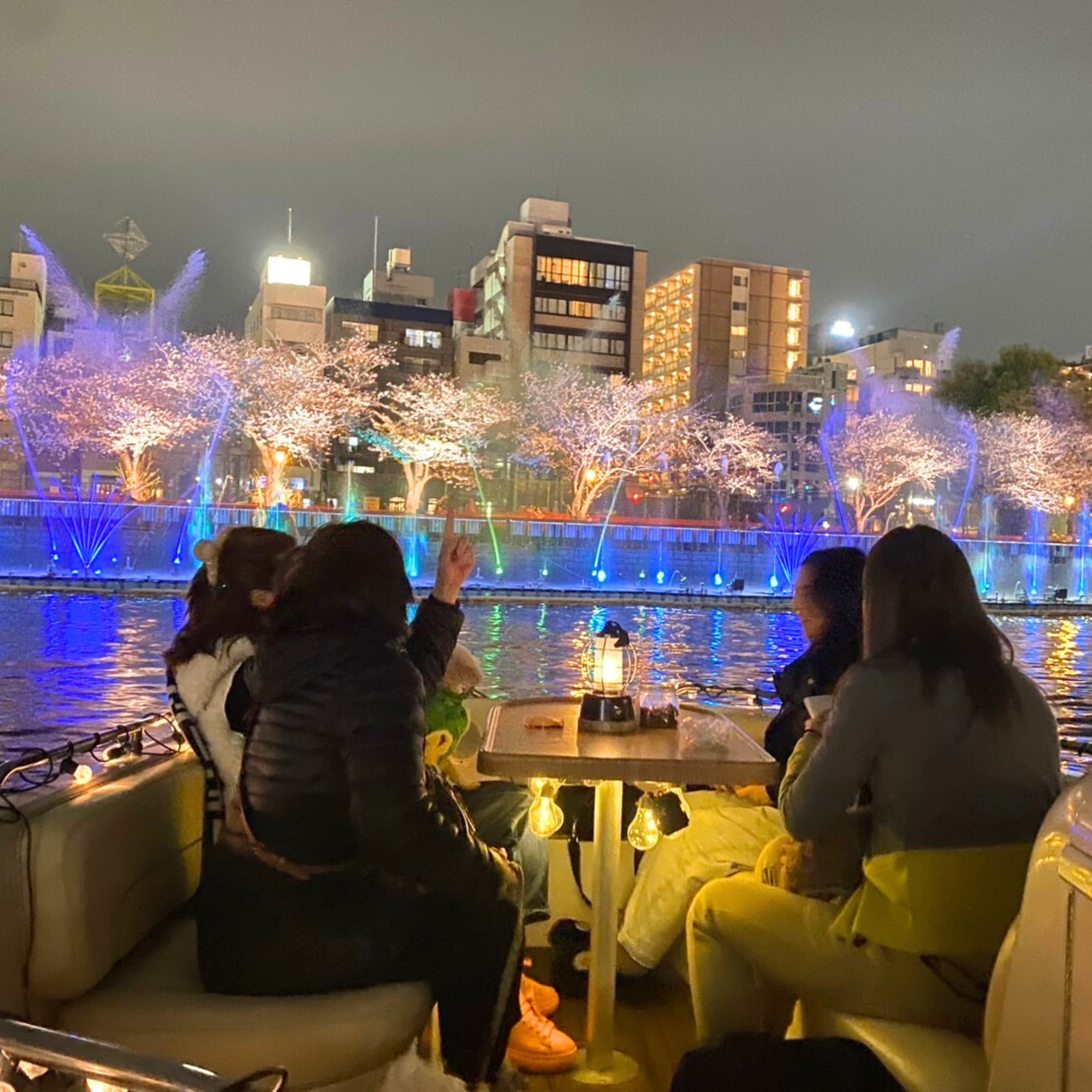 Osaka: Private Night Cruise Through the City of Water