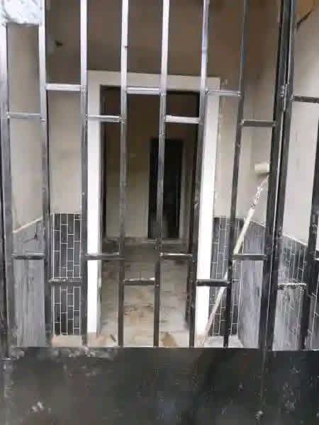 Self Contained in Eket photo 1