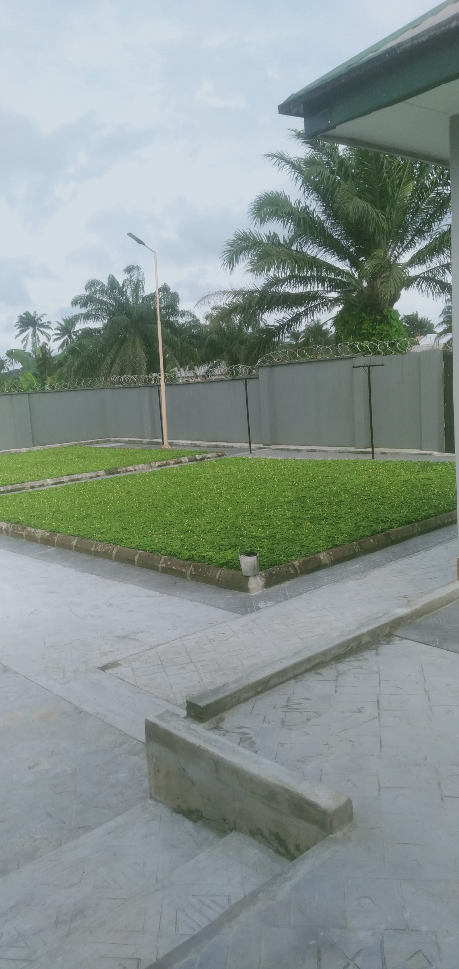 Self Contained in Eket photo 1