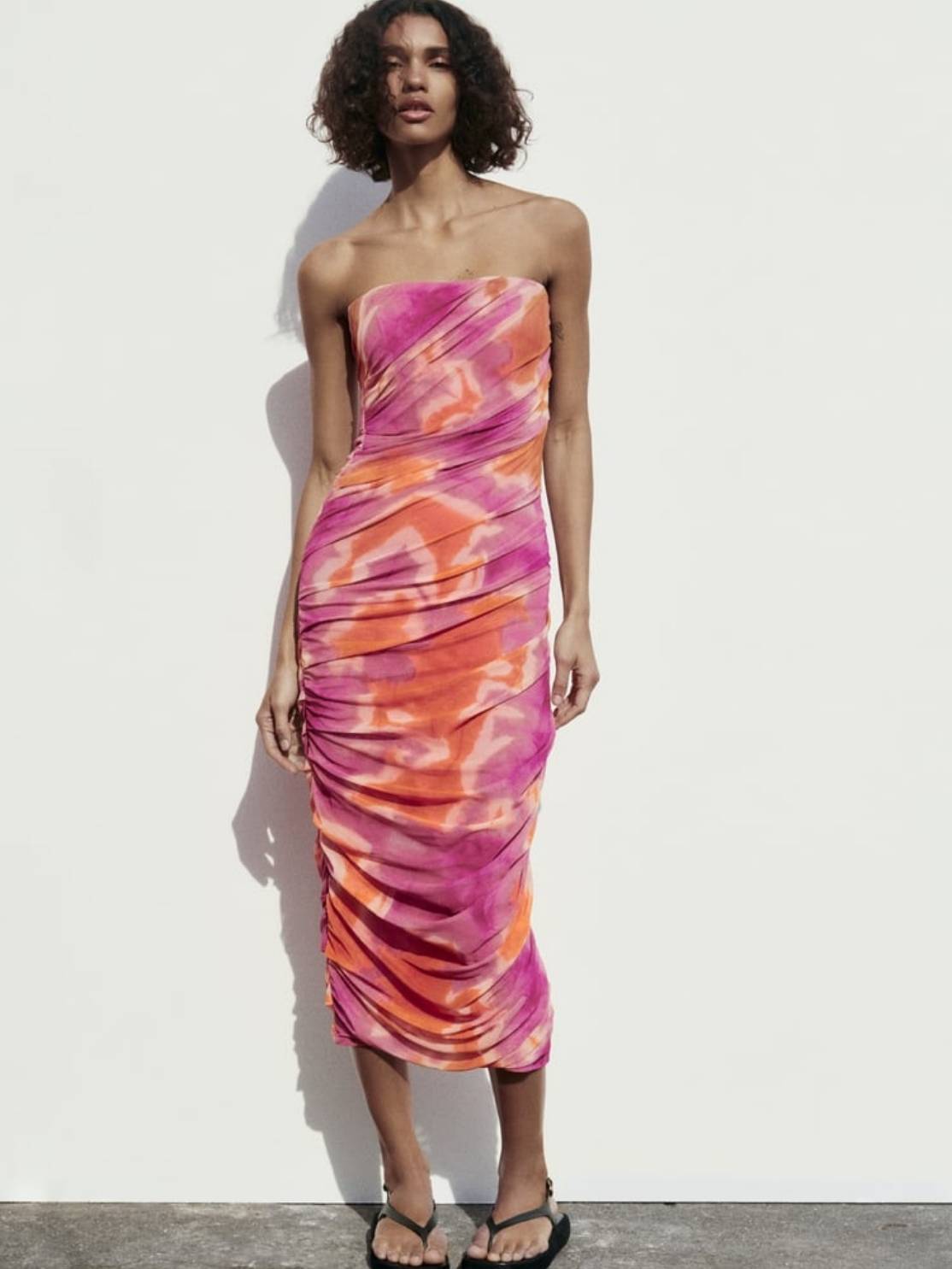 Straplesss Midi Length Dress