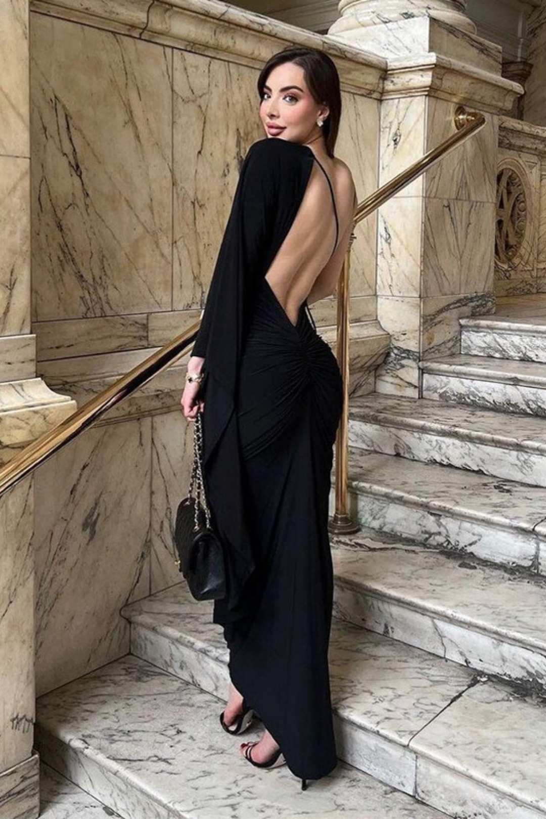 Fashion One-shoulder Sleeve Sexy Low-cut Backless Evening Dress