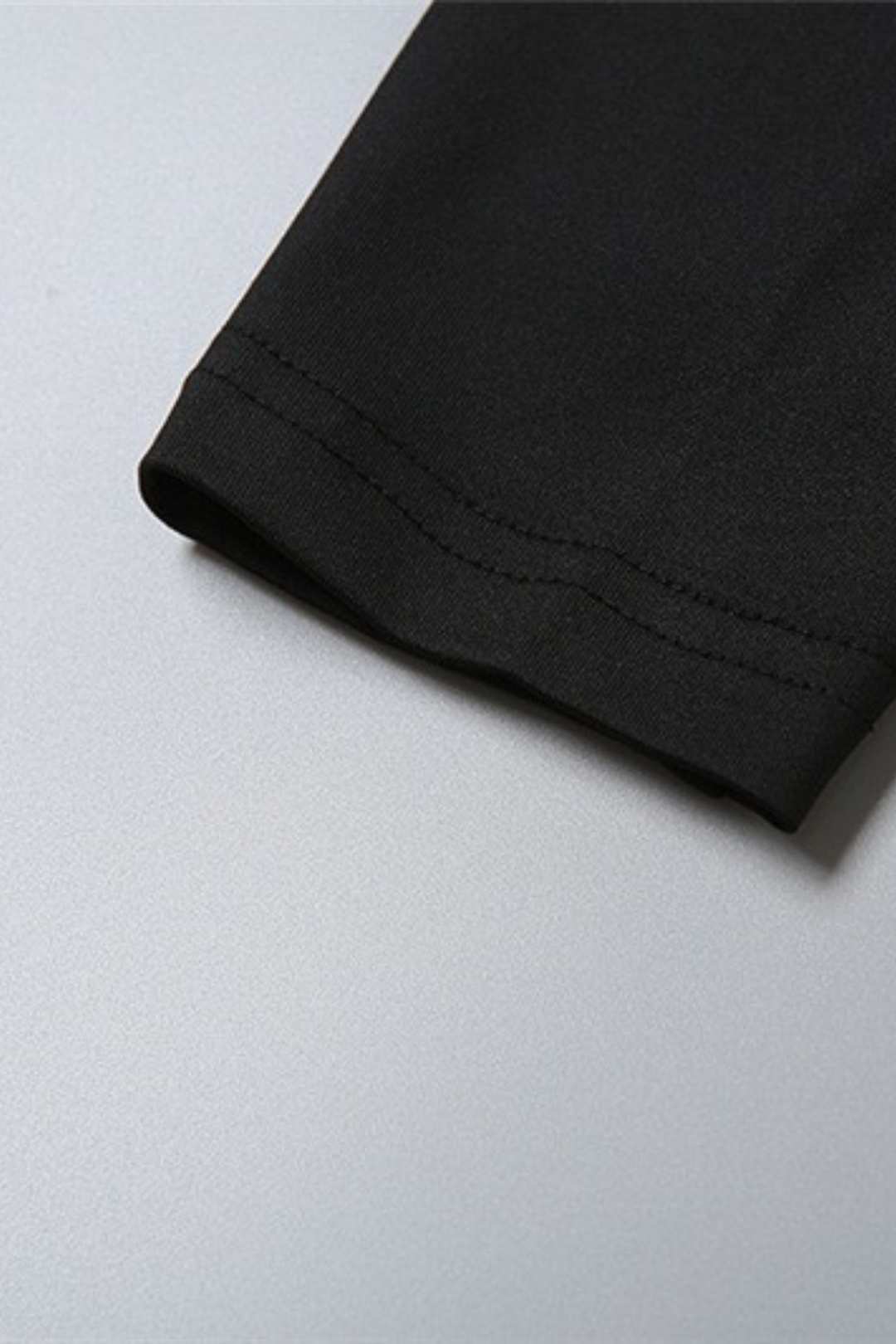 Contrasting Color One-line Collar Strap T-shirt Slim Low-waist Shorts Suit