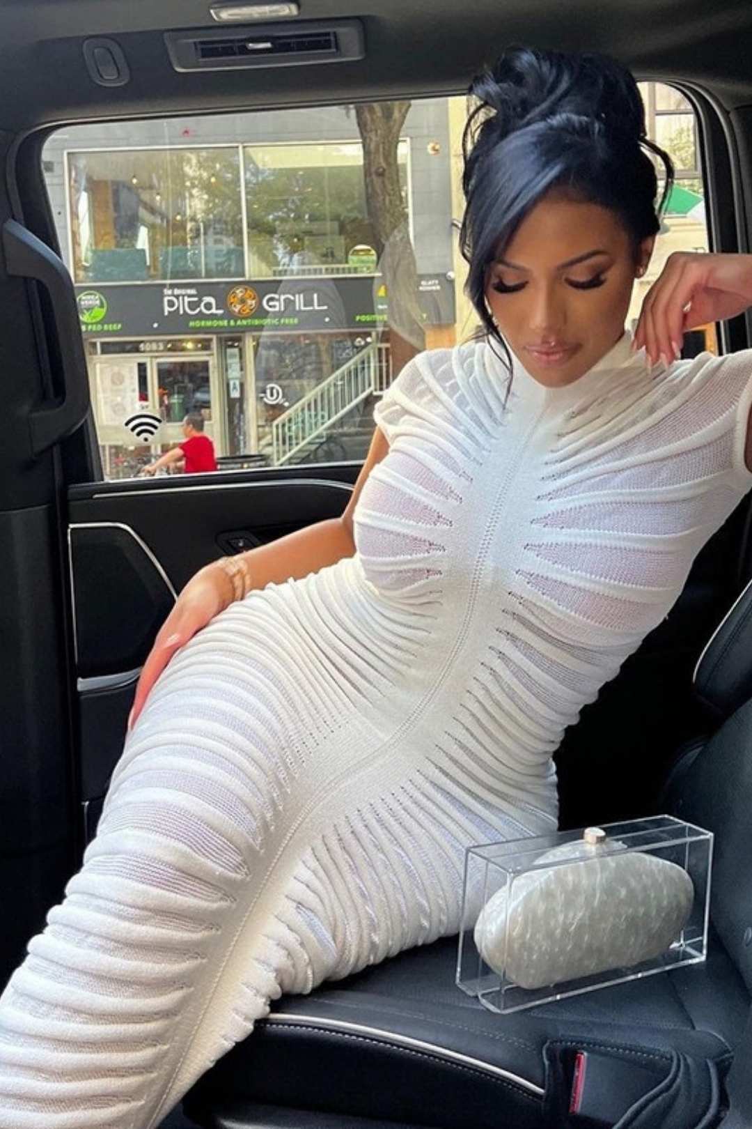 Short-sleeved Round Neck Slim Fit Hip-hugging Temperament Design Dress