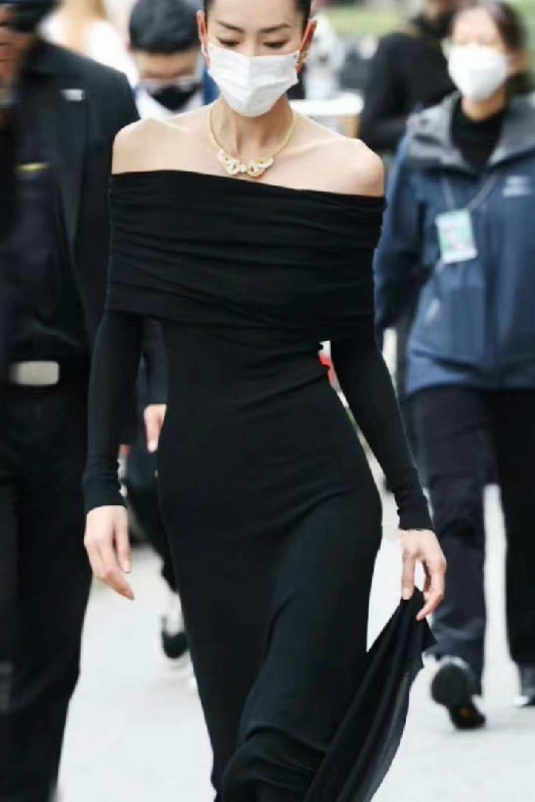 Sexy One-shoulder French Temperament Slim Dress