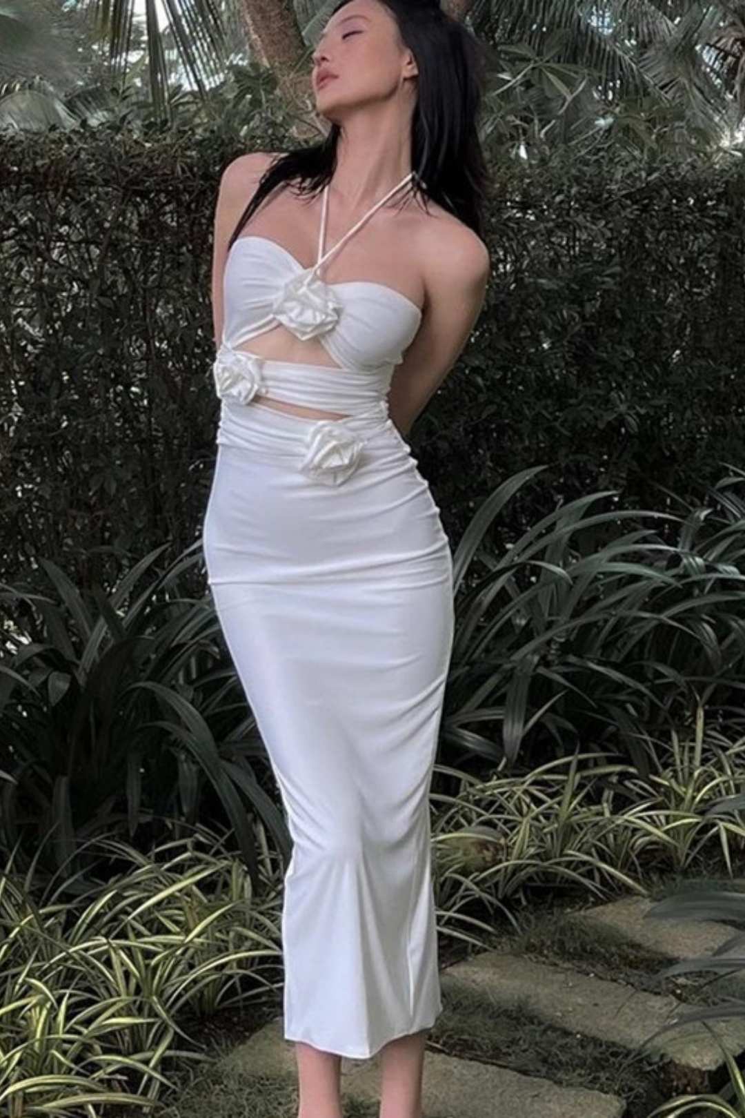 Sexy Hollow Three-dimensional Rose Halter Neck Tube Top Dress
